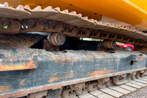 3898442180 gusenichnij ekskavator jcb