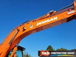 3959217738 kolisnij ekskavator doosan