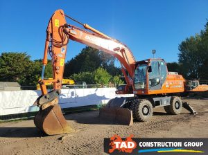 3959217743 kolisnij ekskavator doosan