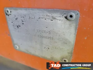 3959233991 gusenichnij ekskavator doosan