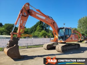 3959234002 gusenichnij ekskavator doosan