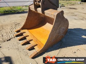 3959234004 gusenichnij ekskavator doosan