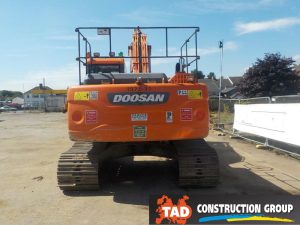 3959236690 gusenichnyj ekskavator doosan