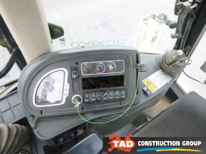 3959250830 ekskavator navantazhuvach jcb 3cx