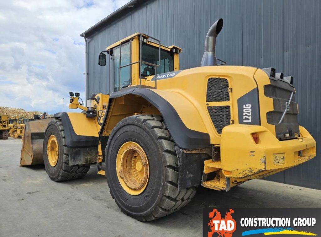 4898656111 volvo l220g