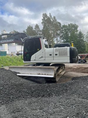 5029502135 gusenichnij ekskavator hidromek