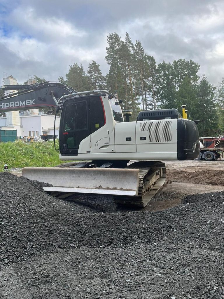 5029502135 gusenichnij ekskavator hidromek