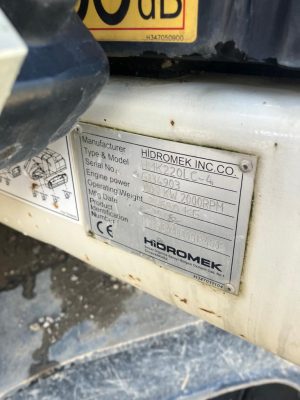 5029867665 gusenichnij ekskavator hidromek