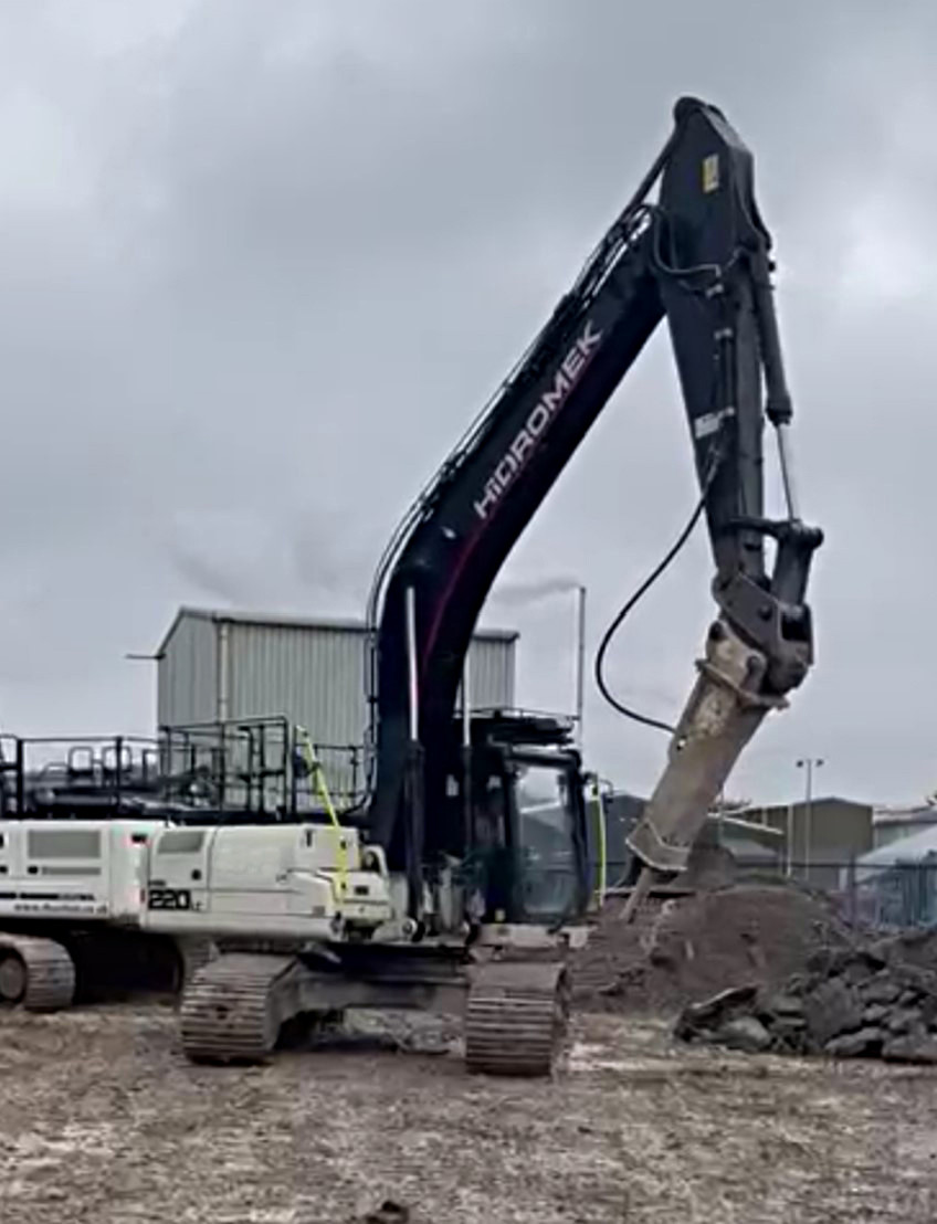 Гусеничний екскаватор Hidromek HMK220LC