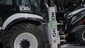 6133904678 ekskavator navantazhuvach hmk 102s