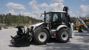 6133904693 ekskavator navantazhuvach hmk 102s