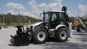 6133904693 ekskavator navantazhuvach hmk 102s