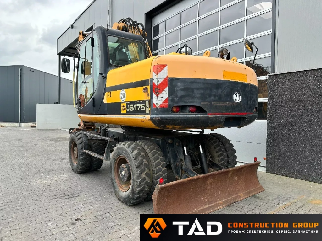 6196617555 kolisnij ekskavator jcb