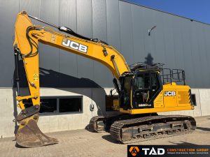 1 jcb 220x 1 (1)