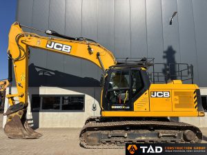 2 jcb 220x 1 (1)