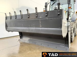 4765 10 Case 570SV BM6393 008