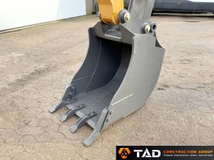 4765 17 Case 570SV BM6393 021