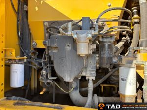 67c5703f7edd5c5c91654572 Komatsu PC210LC (453596 16) 9