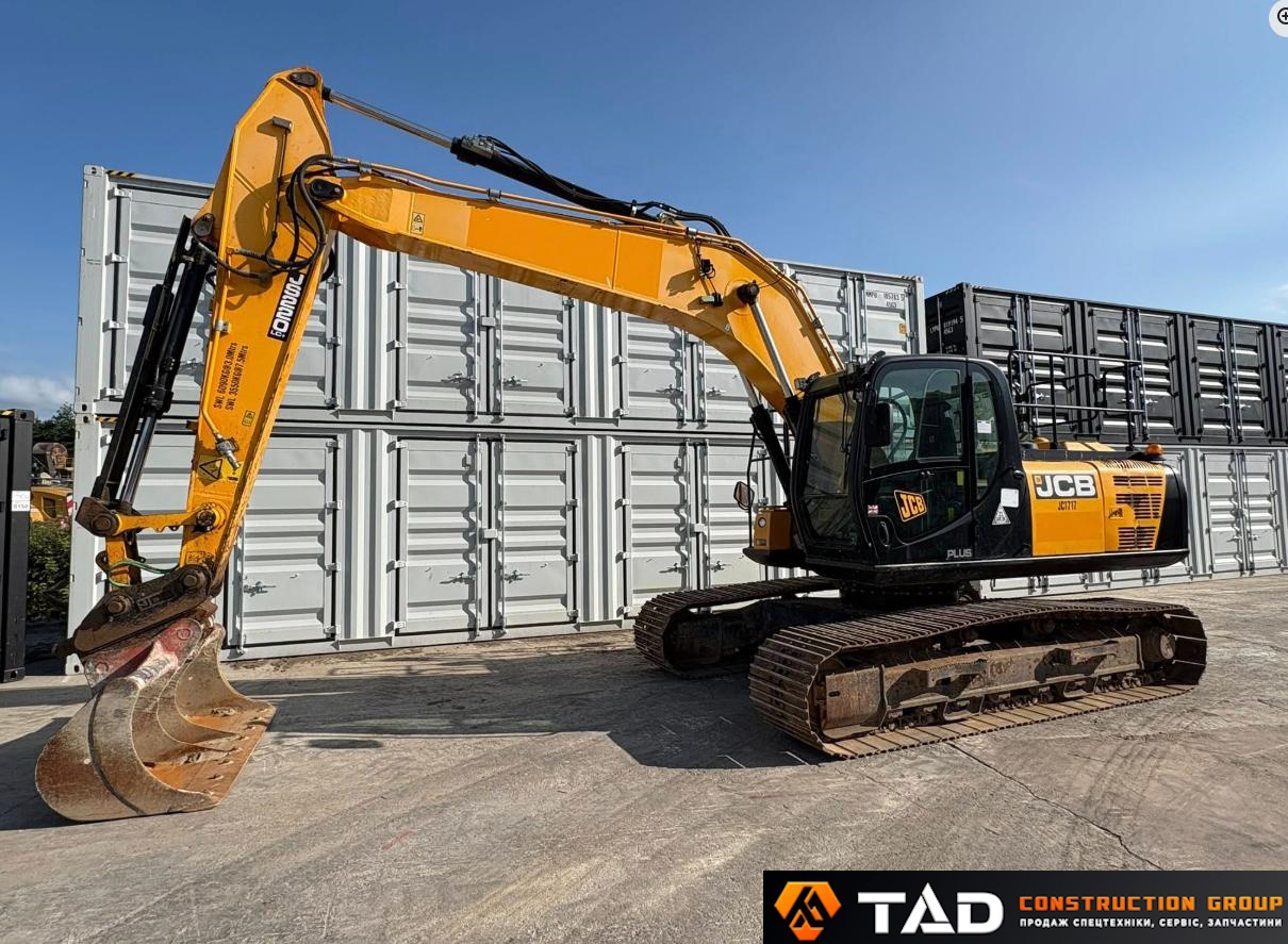 Гусеничный экскаватор JCB 220LC Plus