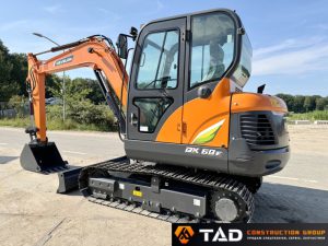 l 4290 03 Develon DX60E 04