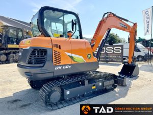 l 4290 05 Develon DX60E 09