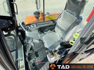 l 4290 07 Develon DX60E 65